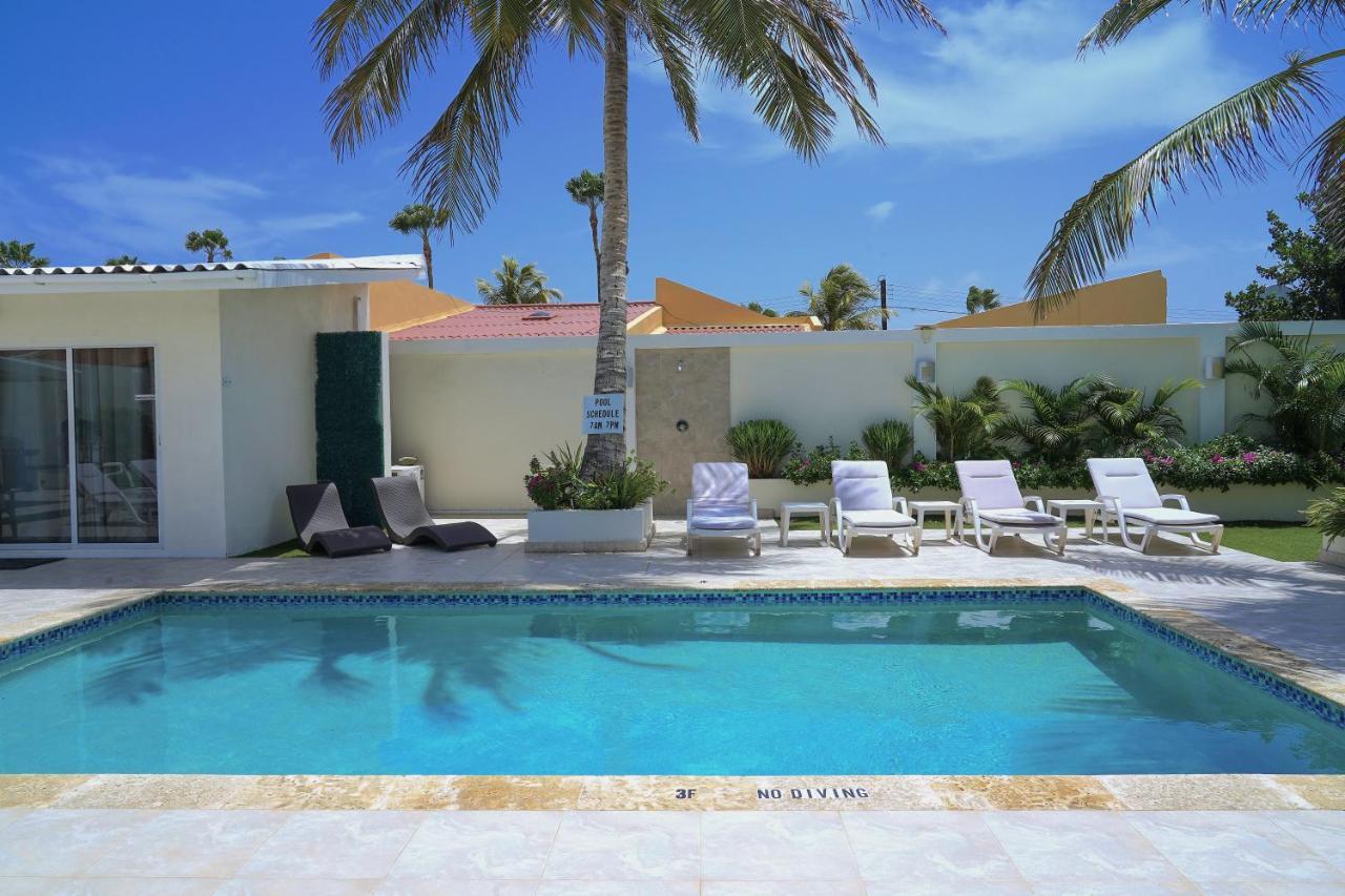 פאלם ביץ' Yoyita Suites Aruba Villa מראה חיצוני תמונה